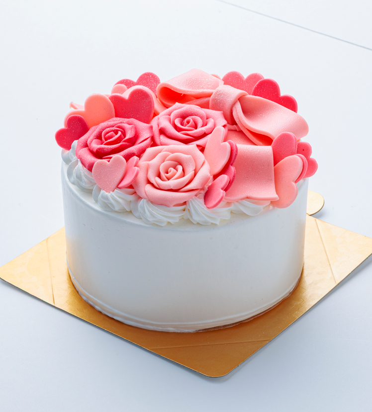 バラとリボンのケーキ